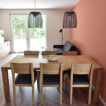 Sonnenscheinhaus 2 * Erlenbach (Odenwaldkreis)